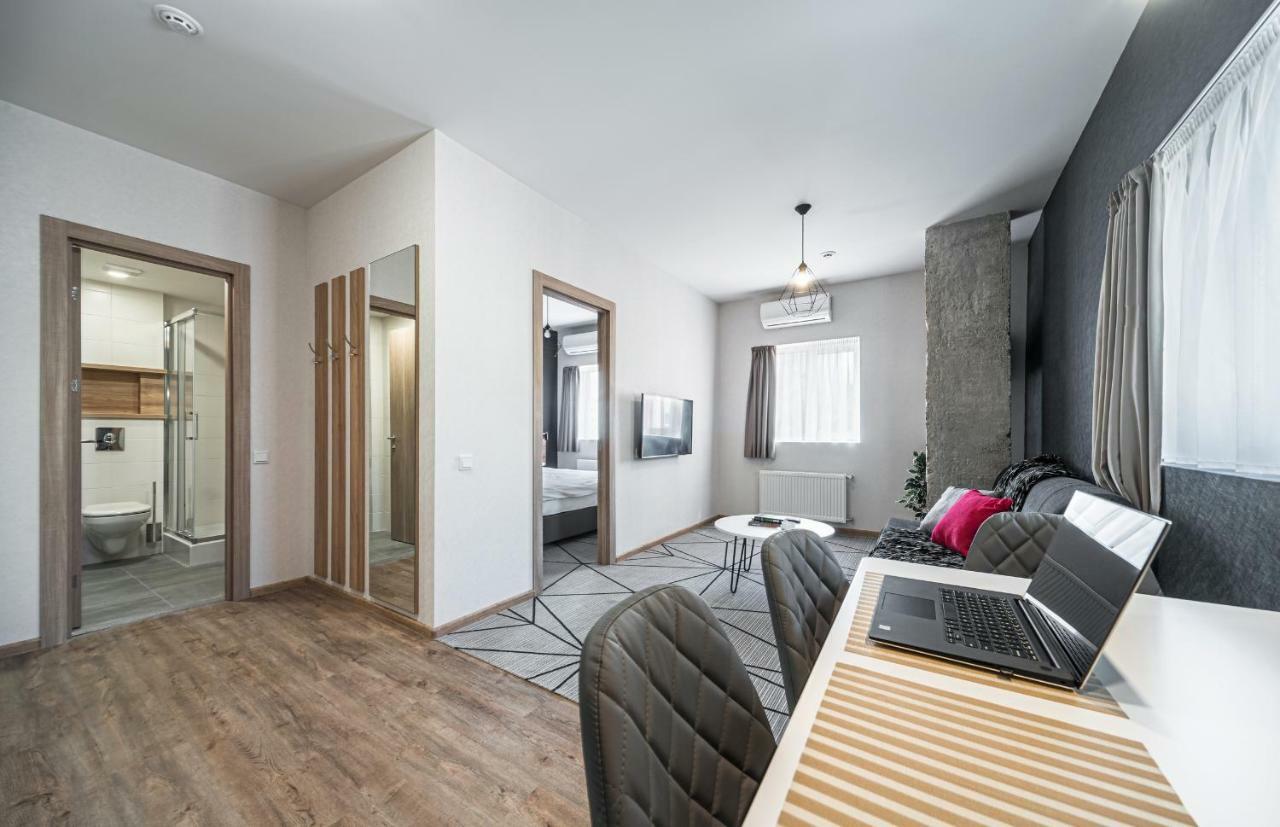 Amarant Apart Hotel By Chm Kiev Eksteriør billede